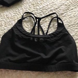 New without tagsBlack VS sports Bra large